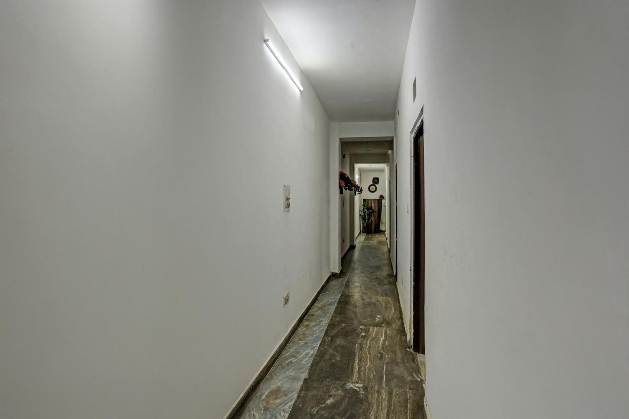 Hotel O Raaz Hotel Delhi  Eksteriør bilde